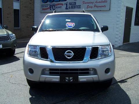 Nissan Pathfinder 2010 photo 1