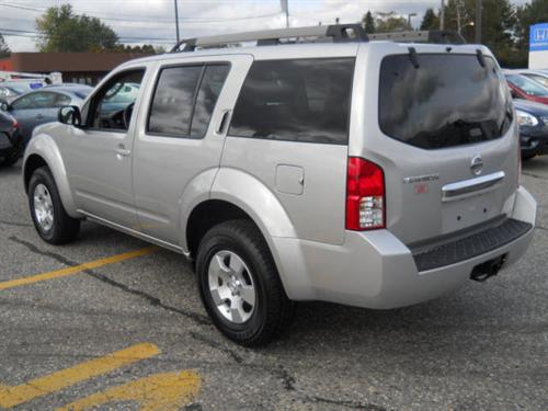 Nissan Pathfinder 2010 photo 3