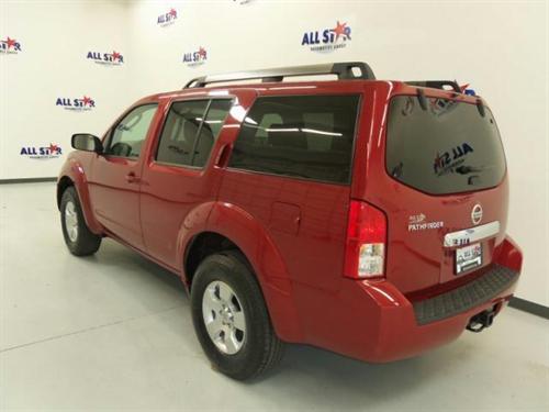 Nissan Pathfinder 2010 photo 3