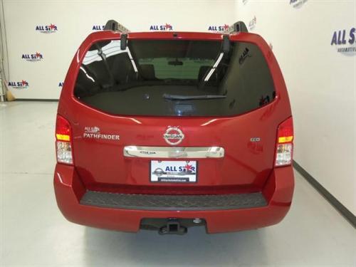 Nissan Pathfinder 2010 photo 4