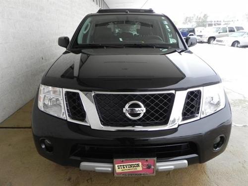 Nissan Pathfinder 2010 photo 1