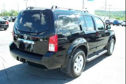 Nissan Pathfinder SE Other