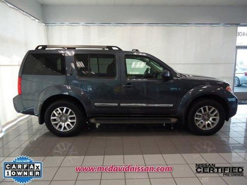 Nissan Pathfinder 2010 photo 1