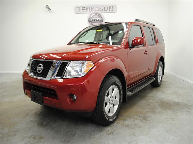 Nissan Pathfinder X Sport Utility