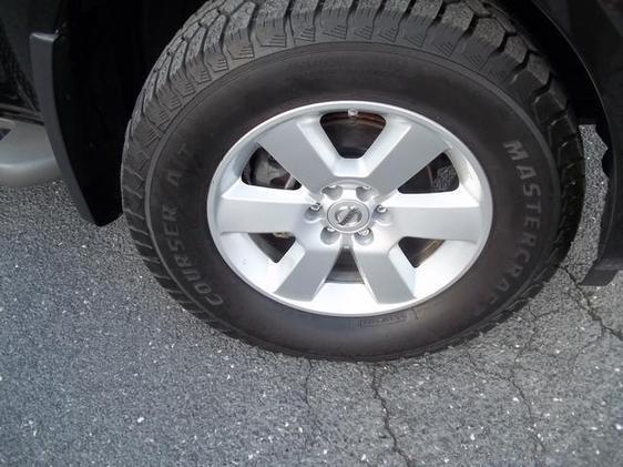 Nissan Pathfinder 2011 photo 13