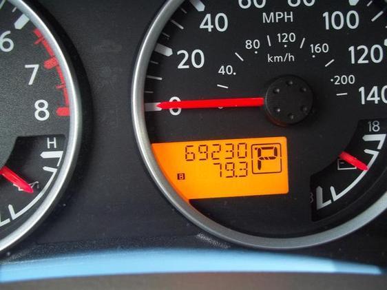 Nissan Pathfinder 2011 photo 3