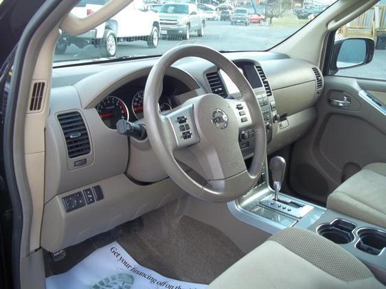 Nissan Pathfinder 2011 photo 6