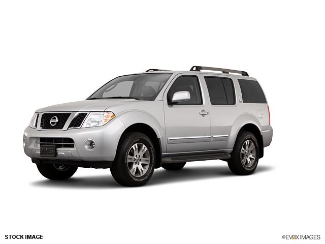 Nissan Pathfinder 2011 photo 3