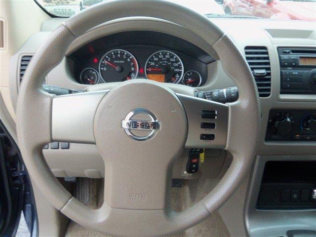 Nissan Pathfinder 2011 photo 8