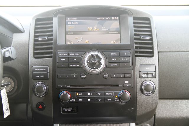 Nissan Pathfinder 2011 photo 0