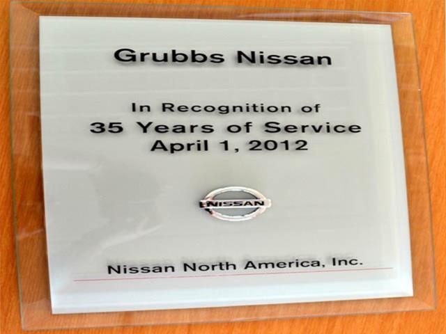 Nissan Pathfinder 2012 photo 14