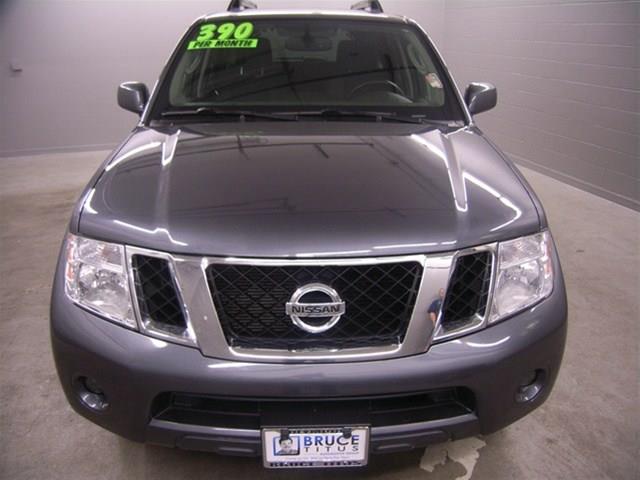 Nissan Pathfinder 2012 photo 3