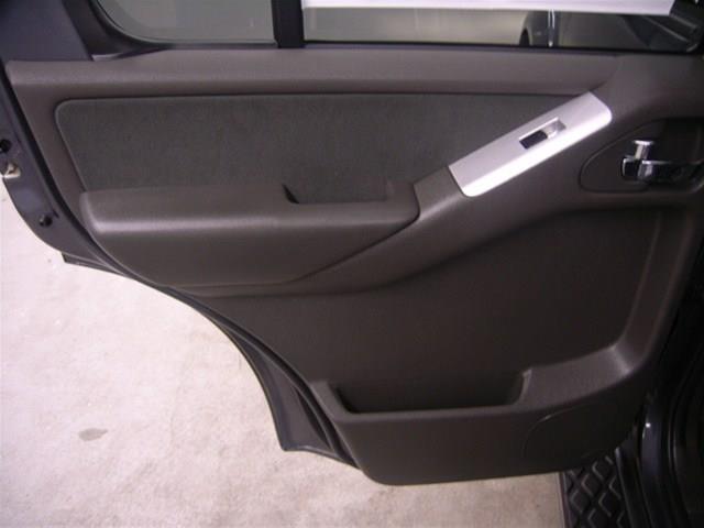 Nissan Pathfinder 2012 photo 8