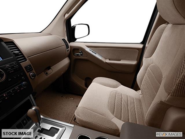 Nissan Pathfinder Unknown SUV