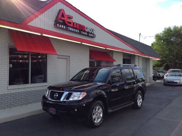 Nissan Pathfinder 2012 photo 2