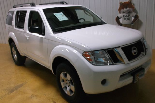 Nissan Pathfinder 2012 photo 1