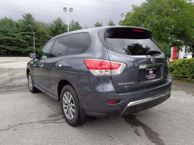 Nissan Pathfinder 2013 photo 1