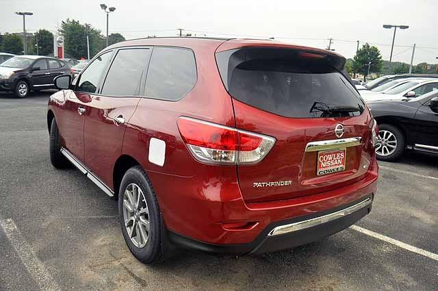 Nissan Pathfinder 2013 photo 4