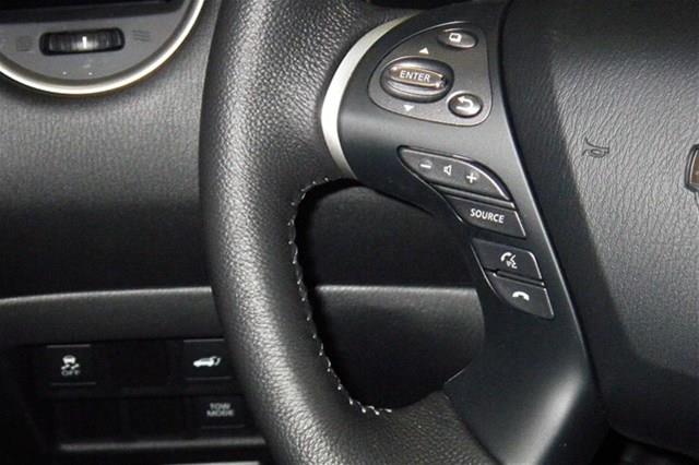 Nissan Pathfinder 2013 photo 11