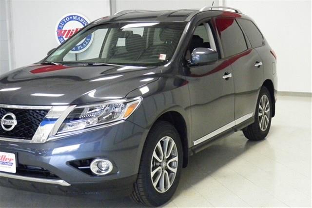 Nissan Pathfinder 2013 photo 15