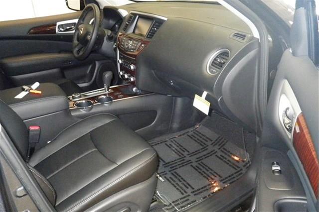 Nissan Pathfinder 2013 photo 37