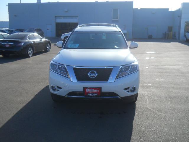 Nissan Pathfinder 2013 photo 1