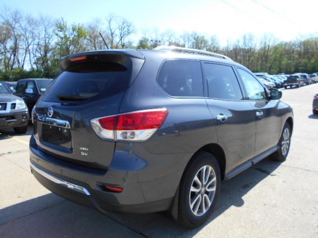 Nissan Pathfinder 4.6L Eddie Bauer SUV