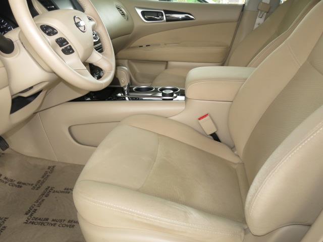 Nissan Pathfinder 2014 photo 1