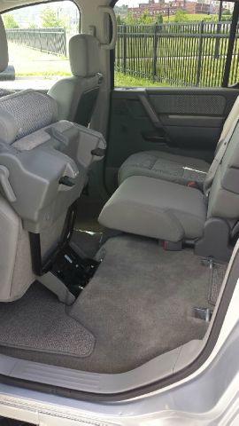Nissan Pathfinder Armada 2004 photo 7