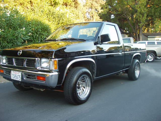 Nissan Pickup GLT Loaded Pickup