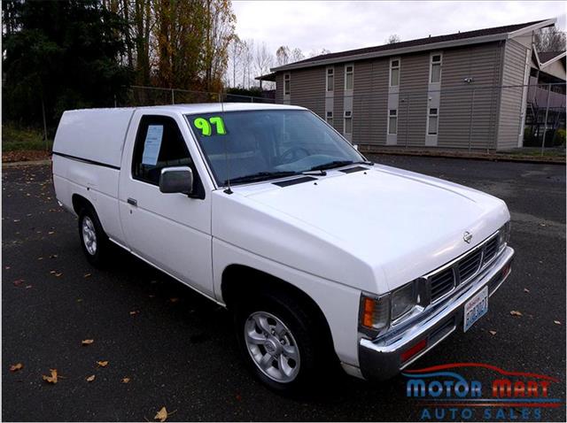Nissan Pickup 1997 photo 4