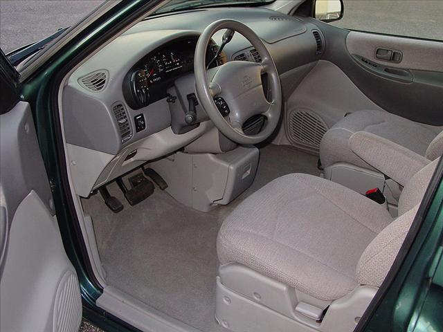 Nissan Quest Unknown MiniVan