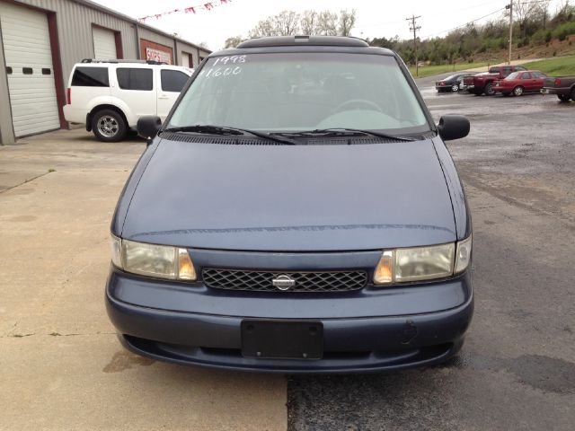 Nissan Quest 1998 photo 2