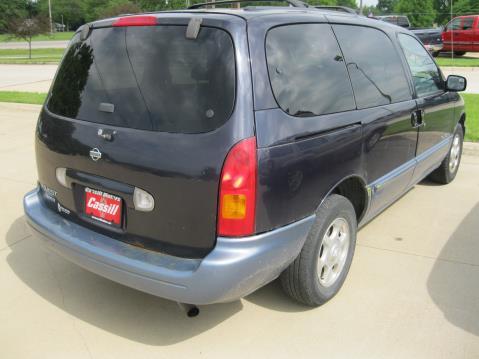 Nissan Quest 1999 photo 1