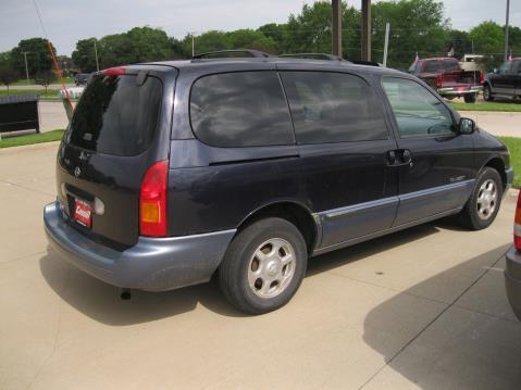 Nissan Quest 1999 photo 2