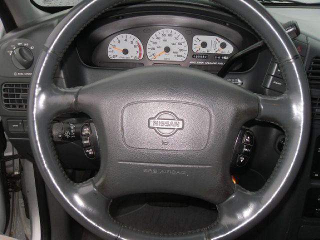 Nissan Quest 1999 photo 1