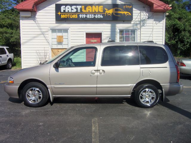Nissan Quest 2000 photo 25
