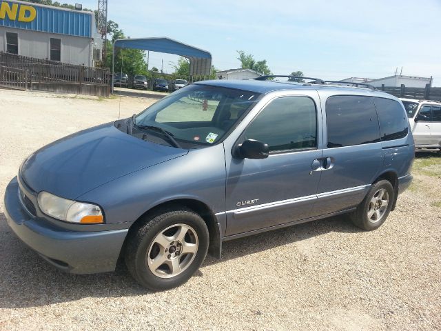 Nissan Quest 2000 photo 1