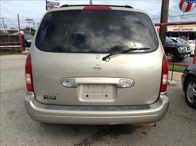 Nissan Quest 2002 photo 3