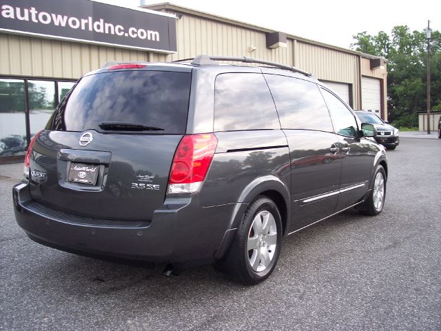 Nissan Quest 2004 photo 3