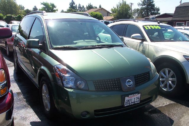 Nissan Quest 2004 photo 1