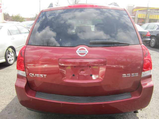 Nissan Quest 2004 photo 16