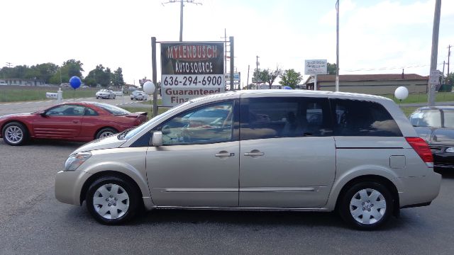 Nissan Quest 2004 photo 4