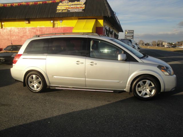 Nissan Quest 2004 photo 1