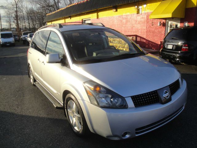 Nissan Quest 2004 photo 2