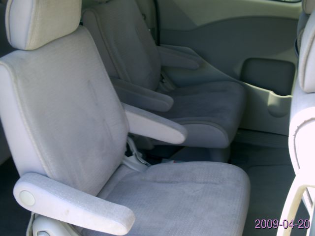 Nissan Quest 2004 photo 0