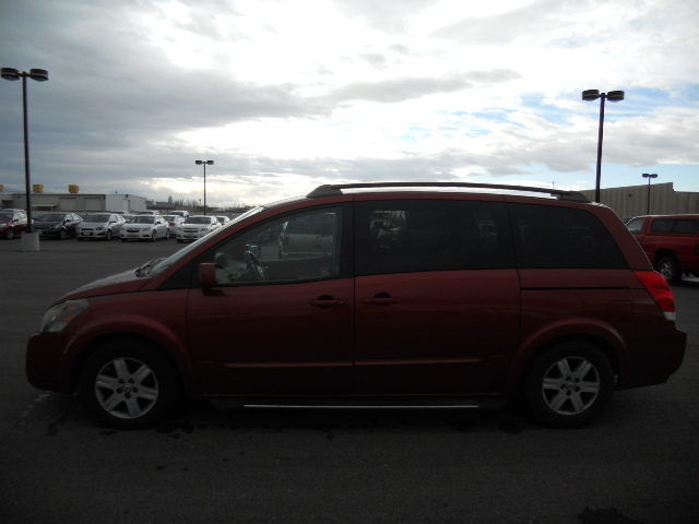 Nissan Quest 2004 photo 2