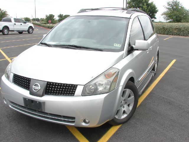 Nissan Quest 2004 photo 2