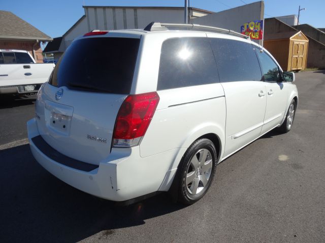 Nissan Quest 2004 photo 2