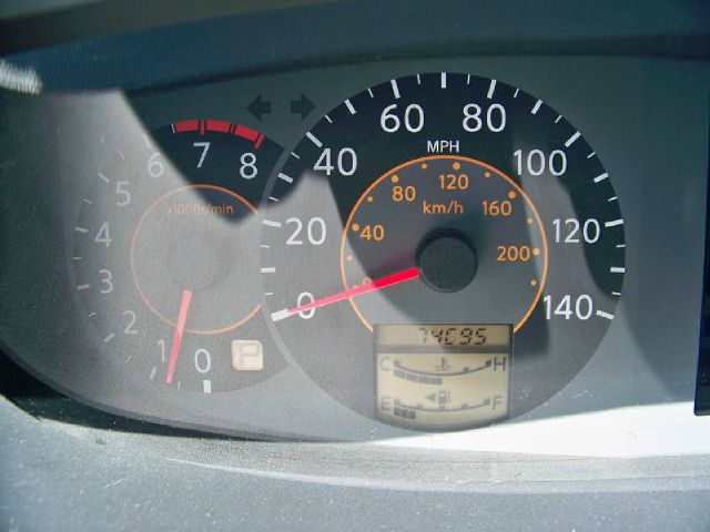 Nissan Quest 2004 photo 17